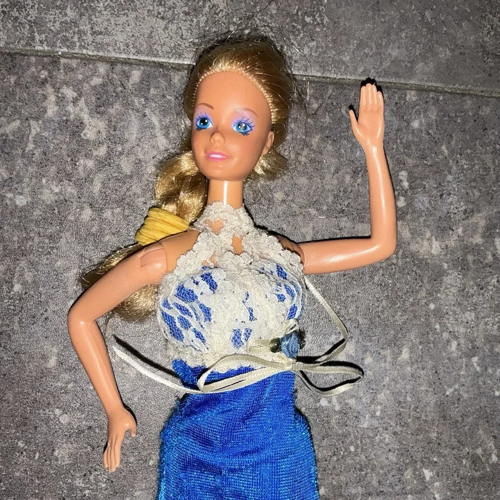 Barbie fashion avenue